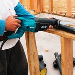 Sierra-Sable-Electrica-Makita-AVT-1510W-Velocidad-Variable-JR3070CT