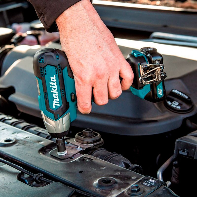 Llave-de-Impacto-Inalambrico-Makita-12V-1-4--60-Nm-TW060DSAE-2Baterias-x-20-Ah