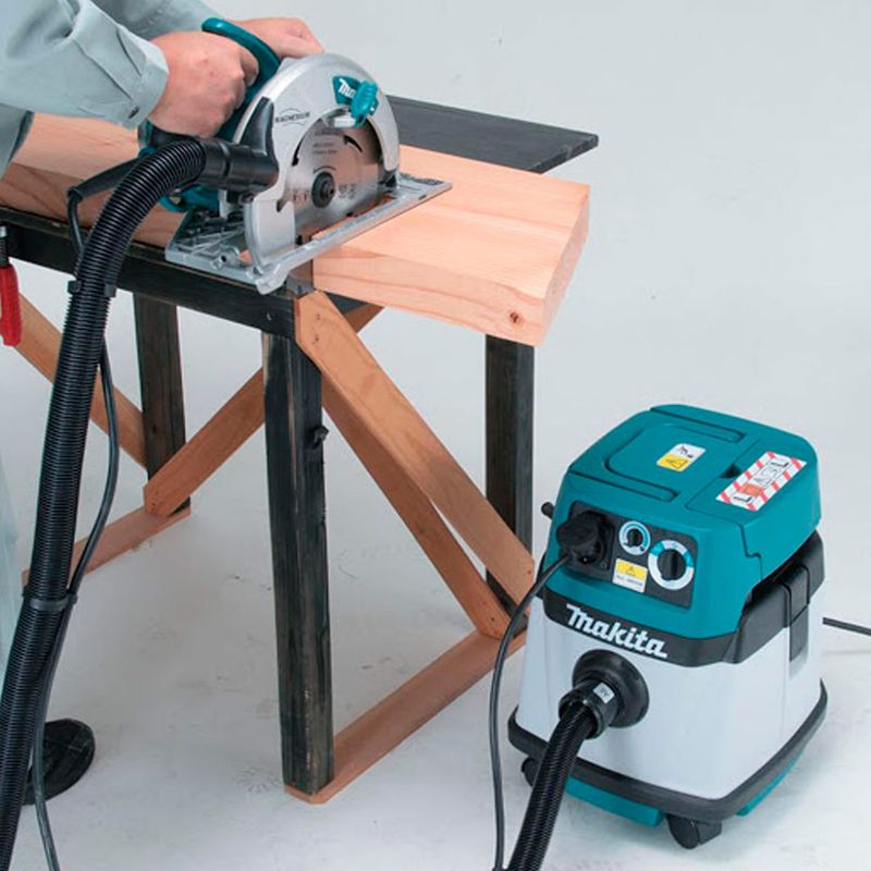 Aspiradora-Humedo-Y-Seco-Electrica-Makita-1050W-Polvo-13L-Agua-7L-VC1310LX1