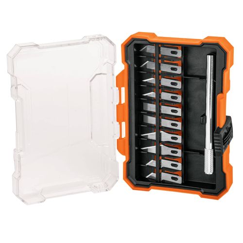 Juego de cuchillas con 11 piezas en estuche Truper
