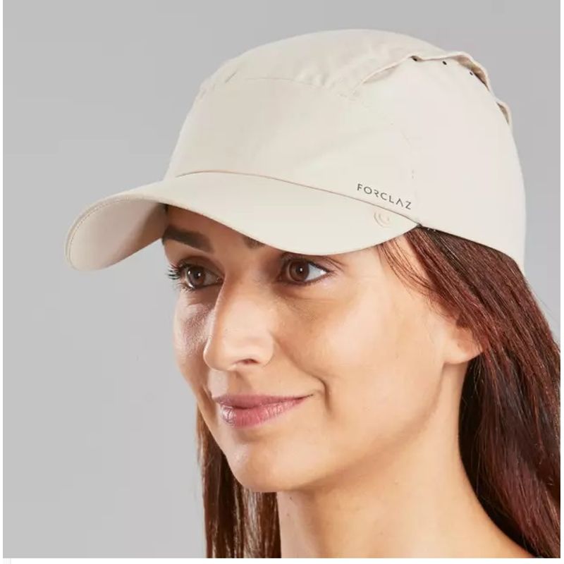 GORRA-SENDERISMO-Y-TREKKING-FORCLAZ-900-PROTECCION-SOLAR-BEIGE