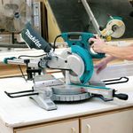 Sierra-Ingleteadora-Telescopica-10---254mm--1430W-Makita-LS1018L