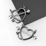 Piercing-pezon-nipple-corazon-diablito-negro