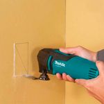 Multitool-Electrico-Makita-200W-Velocidad-Variable---Accesorios-MT-Blue