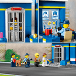 Lego-60370-Persecucion-en-la-Estacion-de-Policia