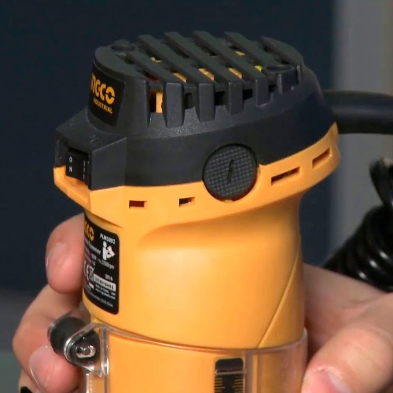 Ruteadora-Fresadora-Ingco-PLM5002-500w