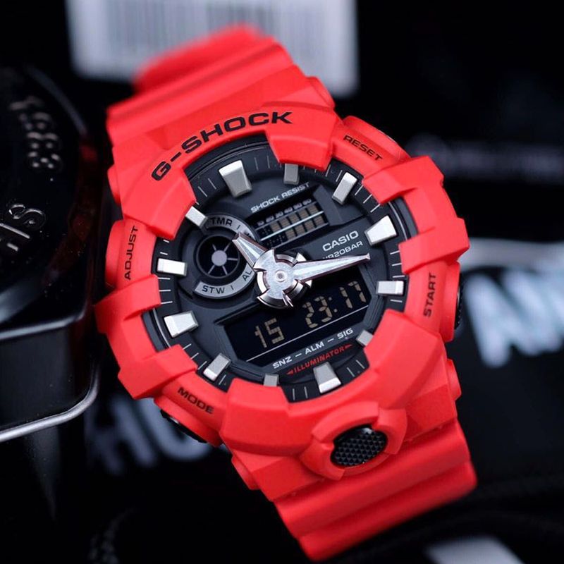 Reloj-G-Shock-Resina-Rojo-con-Negro-GA-700-4A-G-SK-8