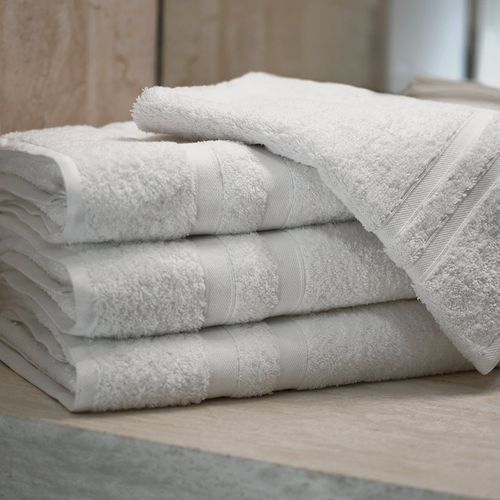 Toalla de baño 140 x 75 cm Blanco de 650 Gr  - Platinum