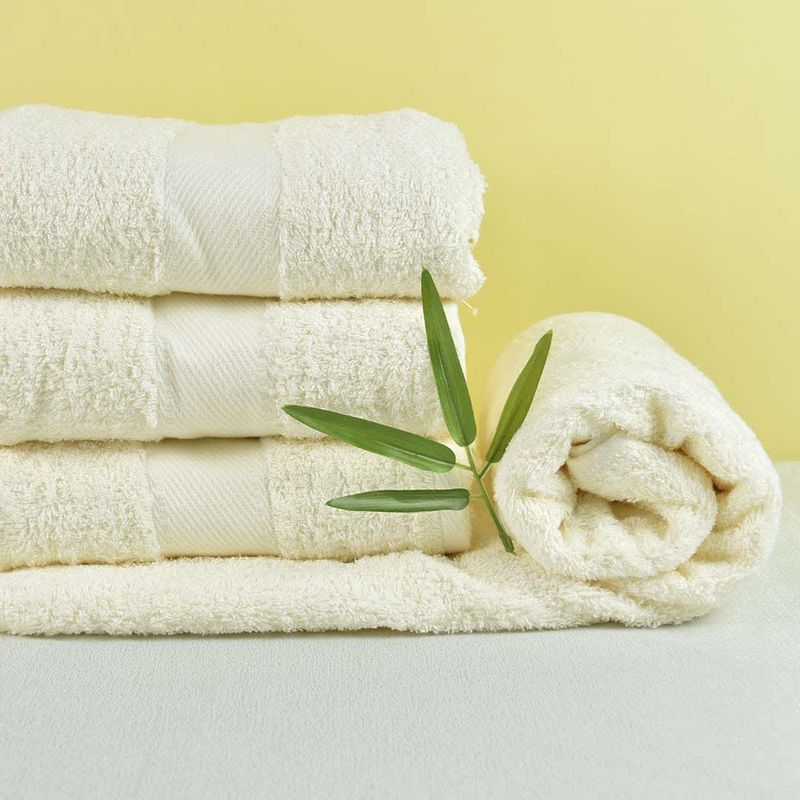 Toalla-mediana-120-x-60-cm-Crema-de-450-Gr-