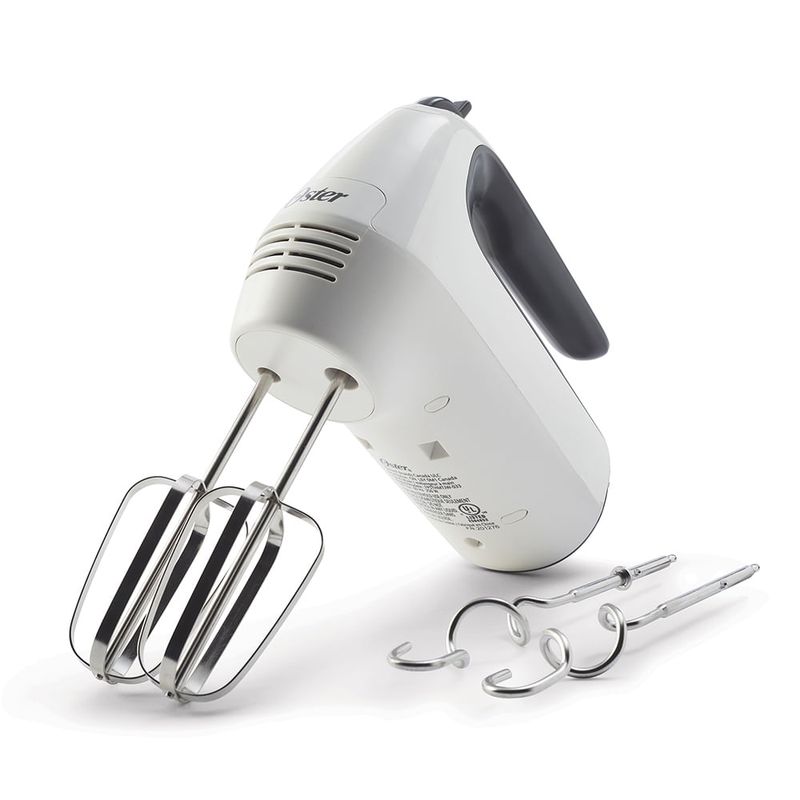 Batidora-de-Mano-Oster-con-6-velocidades-y-funcion-turbo-FPSTHM3532