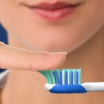 Cepillo-Dental-Oral-B-3D-White-Blanco-Radiant-5-unidades