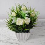 Plantas-Artificiales-Decorativas-Pequeñas-En-Color-crema