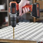 Taladro-Percutor-3-8--20V-45-Nm-1400-Rpm-Black---Decker-BCD704C1-B2
