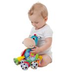 JUGUETE-PARA-COCHE-Y-ACTIVIDADES-CLIP-CLOP-PLAYGRO
