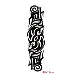 Tatuaje-manga-temporal-falso-tribal