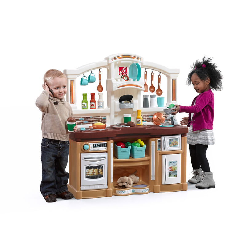 Cocina-para-Niños-STEP-2-Amigos-Divertidos-Marron-con-Accesorios