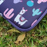 Funda-para-laptop-Llamitas-156--a-16--Qullayki