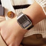 Reloj-Digital-con-Calculadora-Casio-Original-Retro-CA-500WEGG-1B-Acero-Gris