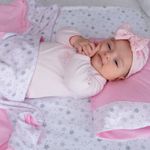 Juego-de-Sabanas-para-Cuna-Premium-Rosado-Estrellas-Maternelle