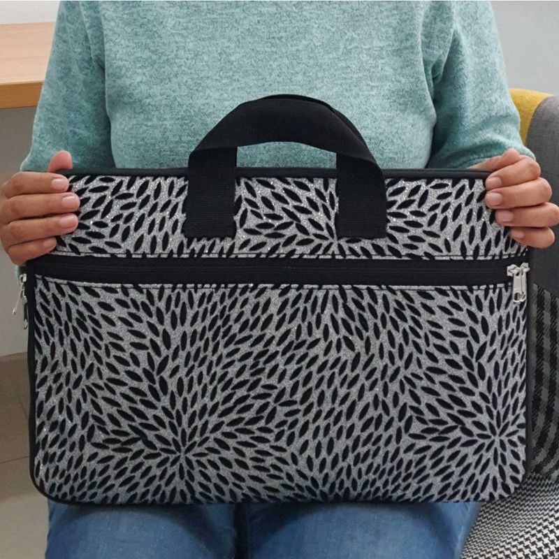 Funda-para-laptop-Hojitas-14--Qullayki