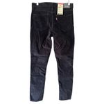 Jean-Levis-para-Mujer-311-Shaping-Skinny-Corduroy---Negro---Talla-30-x-30