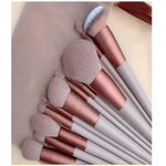 Brochas-de-Maquillaje-Set-13Pcs-no-bag-Vino-