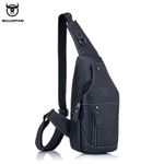 BullCaptain---Mochila-Cruzada-de-Cuero-Mate-XB-019-BK-Negro