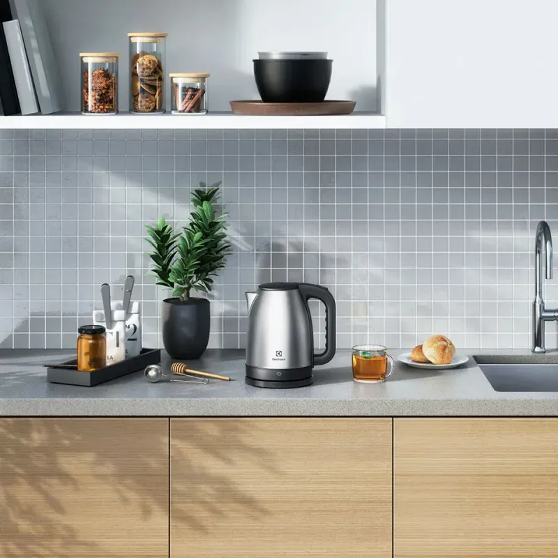 Hervidor-Electrico-Electrolux-18L-Experience-EEK10-Oferta---MO
