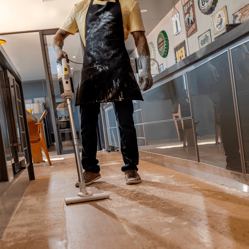 Aspiradora-Vertical-1000W-500-ml-Karcher-VCL-2