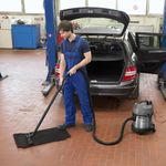 Aspirador-en-seco-y-humedo-20-Litros-Karcher-NT-20-1