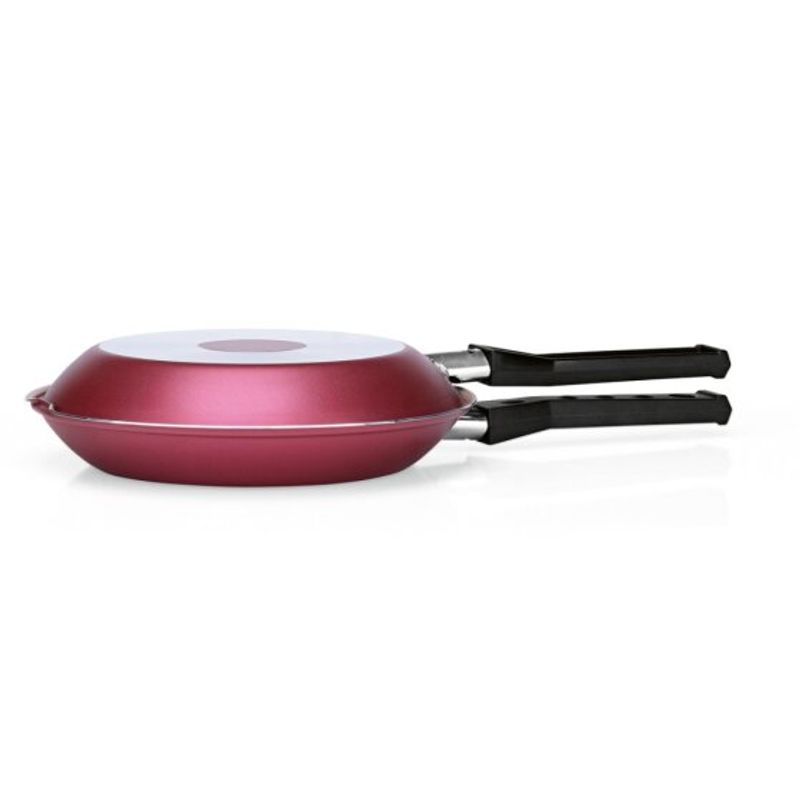 OMELETERA-20CM-EN-COLOR-CEREZA-LINEA-MAGNIFIC