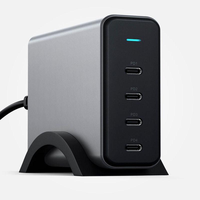 Cargador-PD-GAN-4-puertos-USB-C-de-165W---Satechi