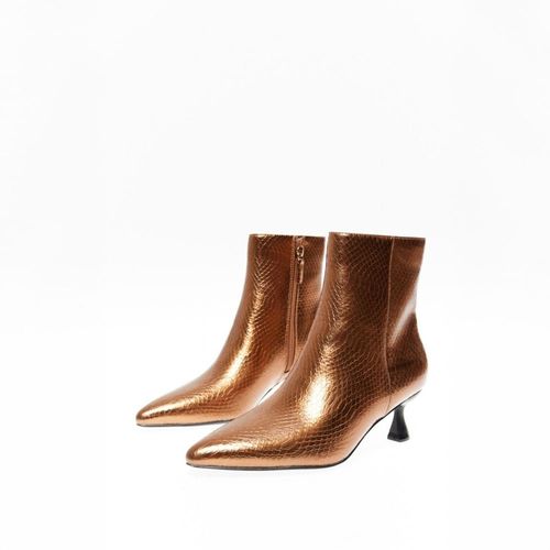 Botines Sfera Mujer Punta Metalizado Cobre