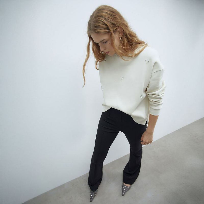 image-8ba9e74c5e7e484ca4db523d6d1a809d