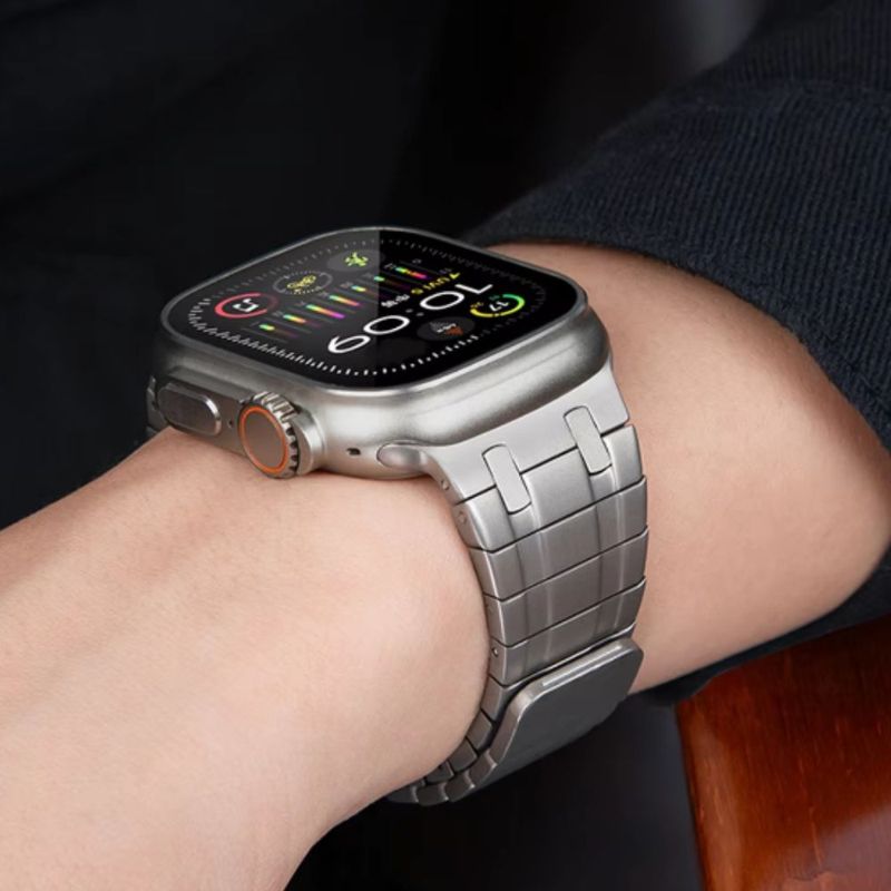 Correa-De-Titanio-Para-Apple-Watch-Ultra-Buckle-less-Magnetico-Matte
