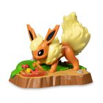 POKEMON-EEVEE-Y-SUS-AMIGOS-FLAREON-BY-FUNKO