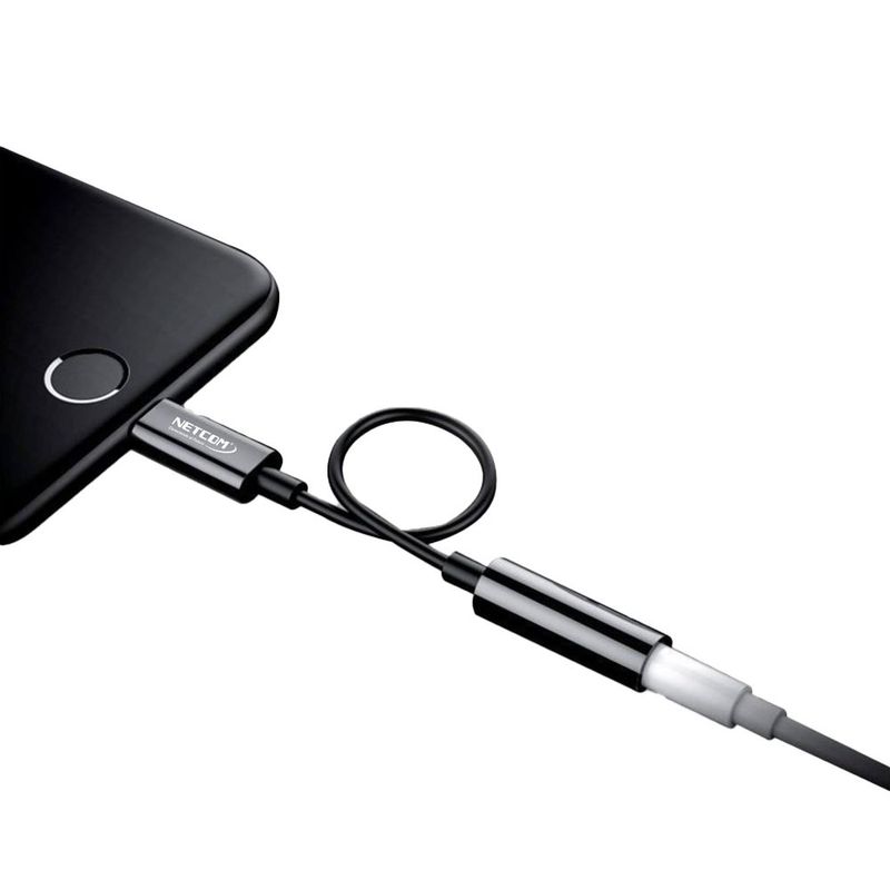 Cable-Adaptador-de-Audio-LIGHTNING-a-JACK-35mm-NETCOM