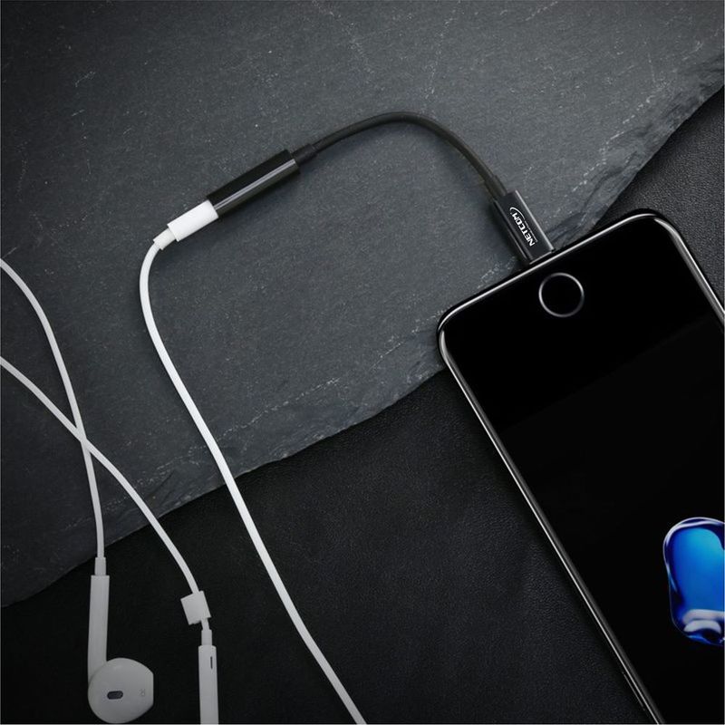 Cable-Adaptador-de-Audio-LIGHTNING-a-JACK-35mm-NETCOM