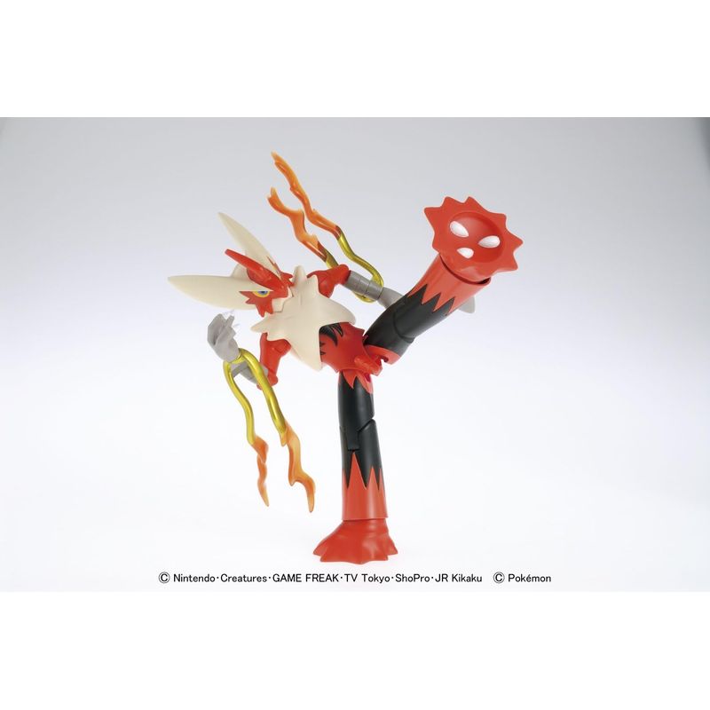 Bandai-Spirits-Model-Kit-Pokemon-Mega-Blaziken