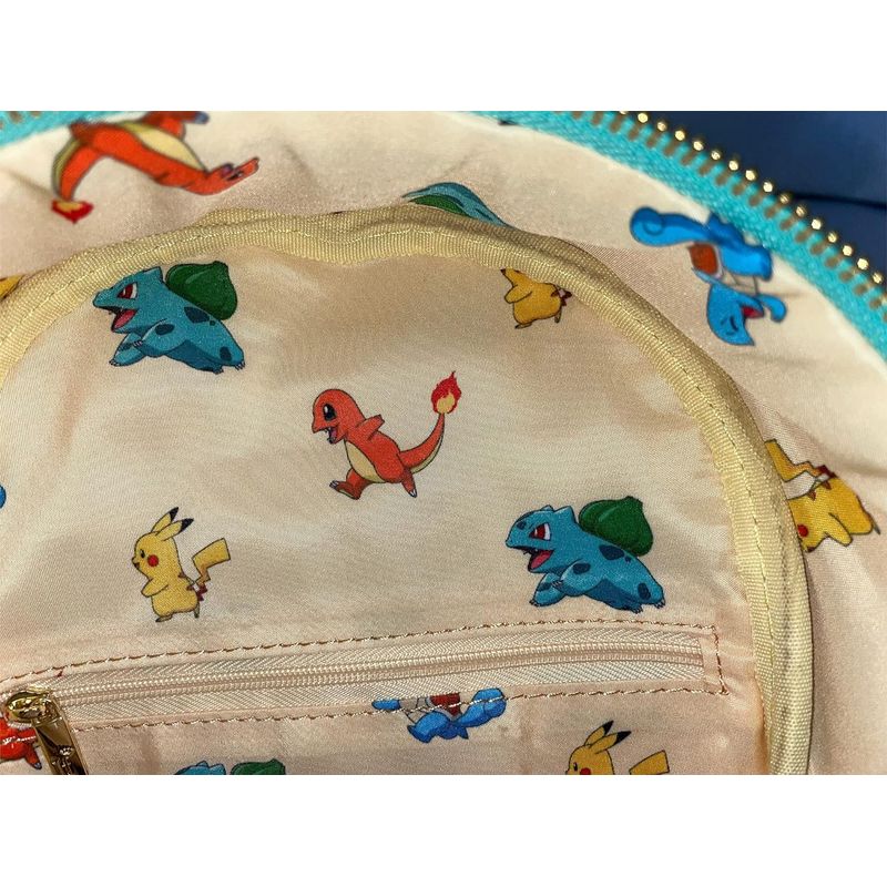 POKEMON-MOCHILA-LOUNGEFLY-BEACH-KANTO