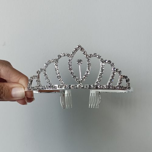 Corona tiara diadema plateada cumpleaños quinceañero novia fiesta princesa Tiana
