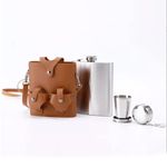 Licorera-Acero-Inoxidable-18-Oz-Con-Forro-Cuero-Con-2-Vasos-CAFE