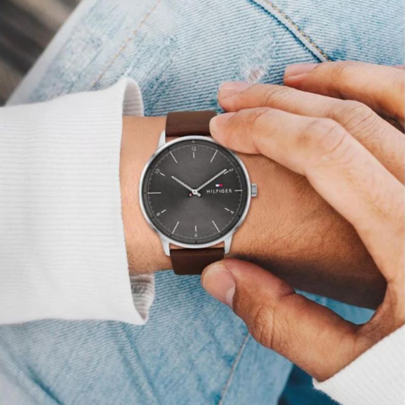 Reloj-para-Hombre-Tommy-Hilfiger-Hendrix-Acero---Marron