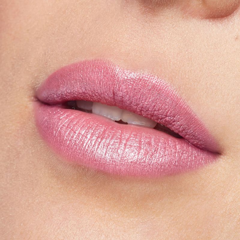 Labial-en-Barra-Ya--de-Yanbal-Rosa-Natural