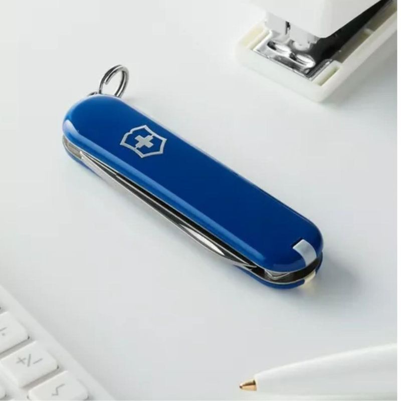 Navaja-Suiza-Clasica-Victorinox-Classic-SD---Azul