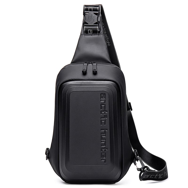 Mochila-Pechera-Hombre-Arctic-Hunter-0126-Negro
