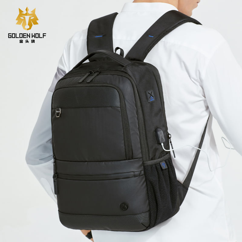 Mochila-Hombre-Golden-Wolf-0402-Negro