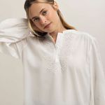 image-ba6b1321d1064a20a67ff7dc96455f0b