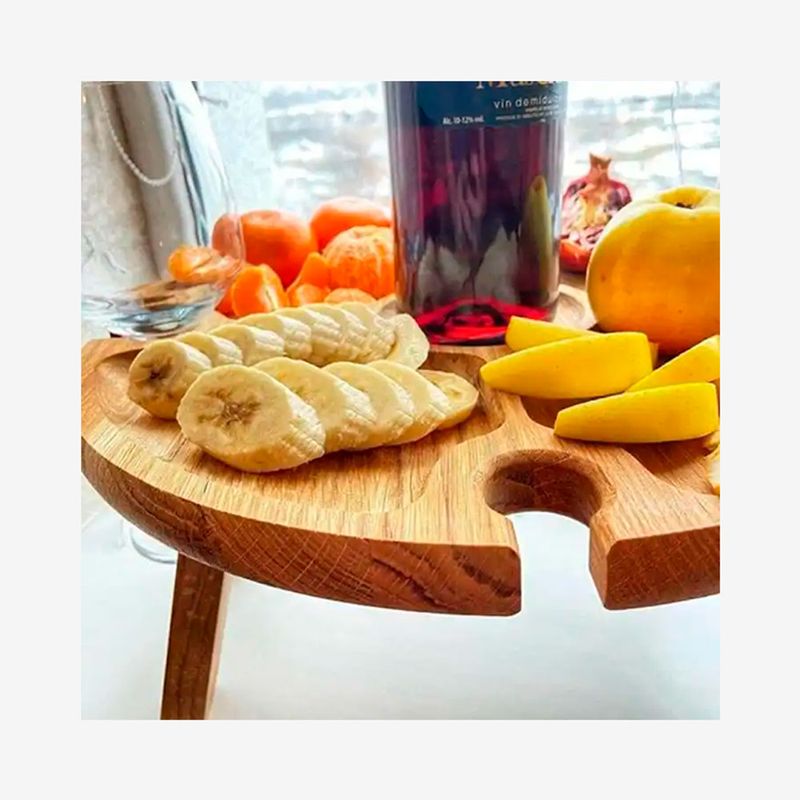 Mesa-Plegable-para-Piqueos-y-Vino