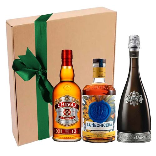 GIFT BOX WHISKY CHIVAS 12+CAVA SEGURA VIUDAS RESERVA HEREDAD+RON LA HECHICERA BANANA
